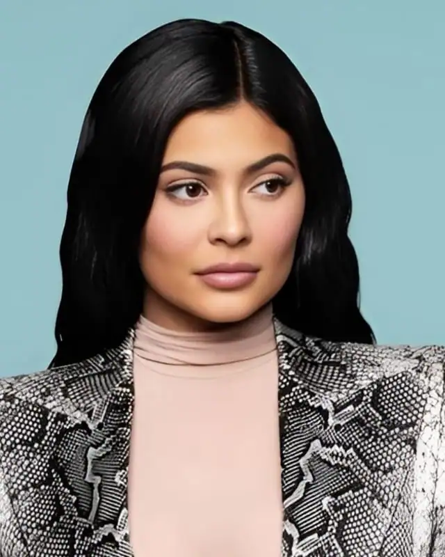 Kylie Jenner Age, Height, Husband, Net Worth And More