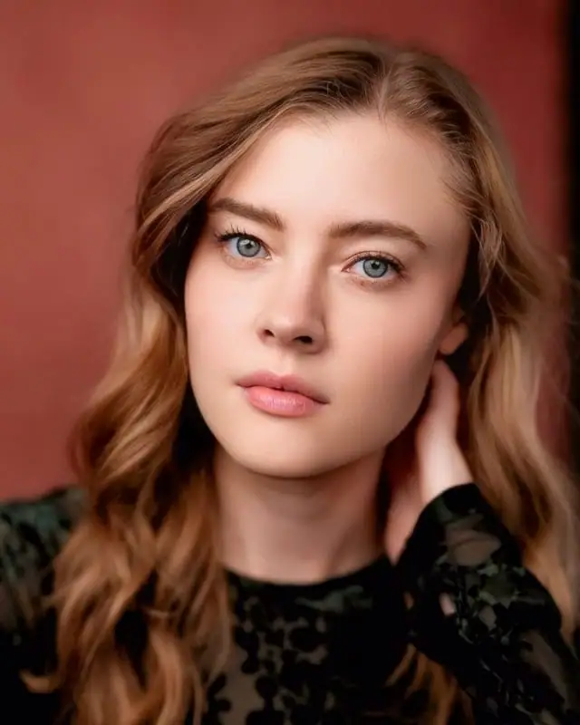 Jennifer English Age, Height, Husband, Net Worth And More