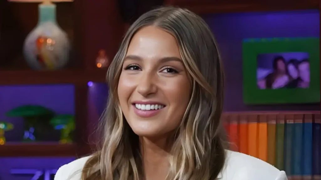 Amanda Batula Height, Age, Affairs, Net Worth And More