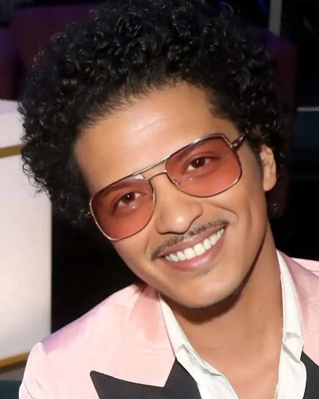 Bruno Mars Height, Age, Wife, Songs, Net Worth And More