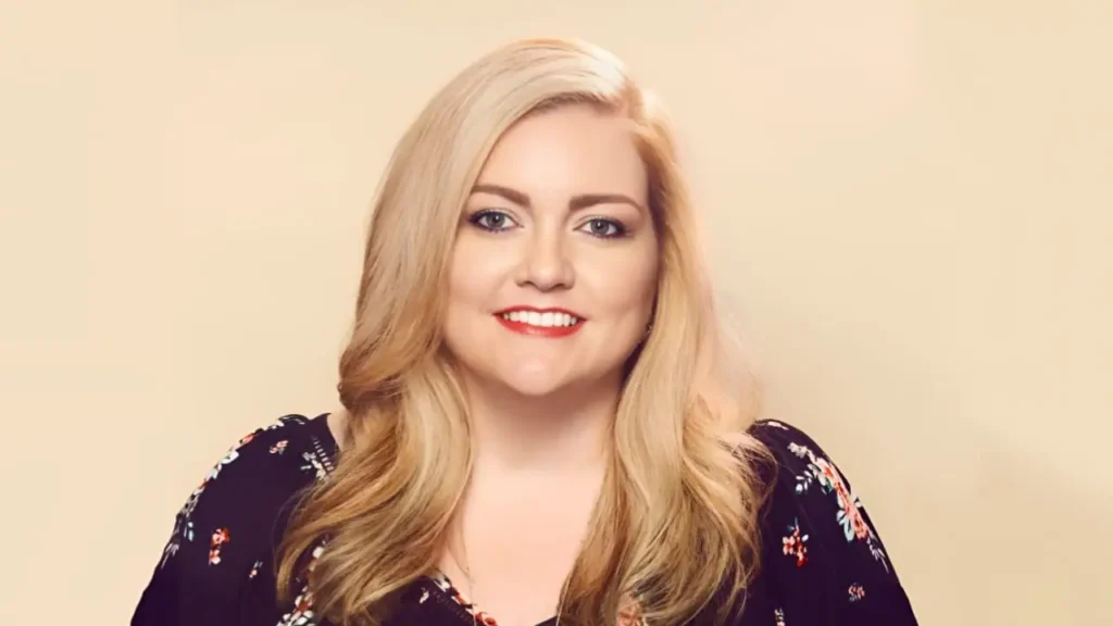 Colleen Hoover Age, Height, Wife, Net Worth And More