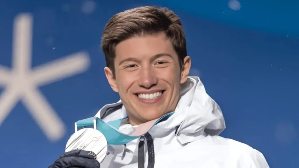 Alex Ferreira Age, Height, Affairs, Net Worth And More