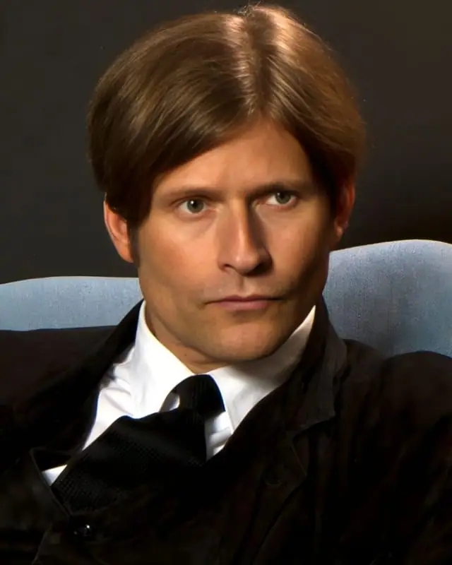 Crispin Glover Height, Age, Wife, Movies, Net Worth And More