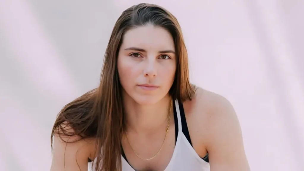 Hilary Knight Height, Age, Affairs, Net Worth And More