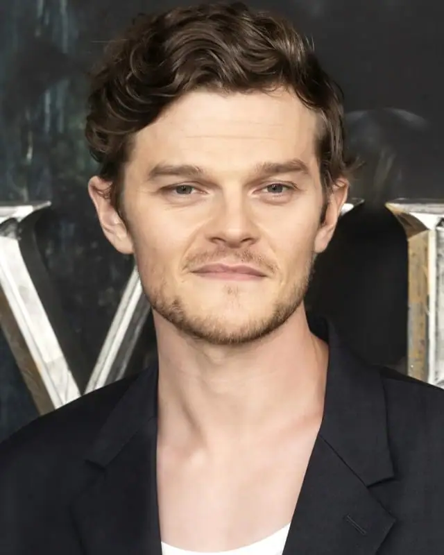 Robert Aramayo Height, Age, Affairs, Net Worth And More