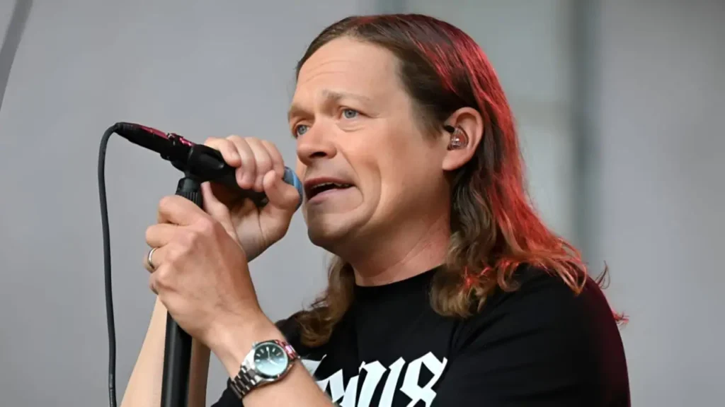 Brad Arnold Age, Height, Wife, Songs, Net Worth And More
