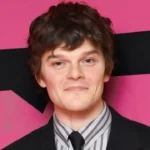 Robert Aramayo Height, Age, Affairs, Net Worth And More