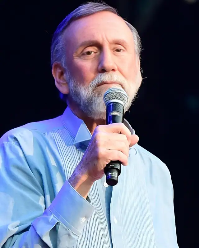 Ray Stevens Age, Height, Wife, Songs, Net Worth And More