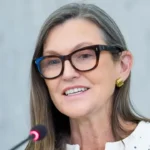 Cathie Wood Age, Height, Husband, Net Worth And More