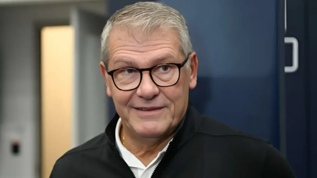 Geno Auriemma Age, Height, Wife, Net Worth And More