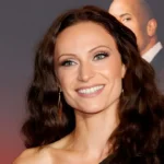 Lauren Hashian Age, Height, Husband, Songs, Net Worth And More