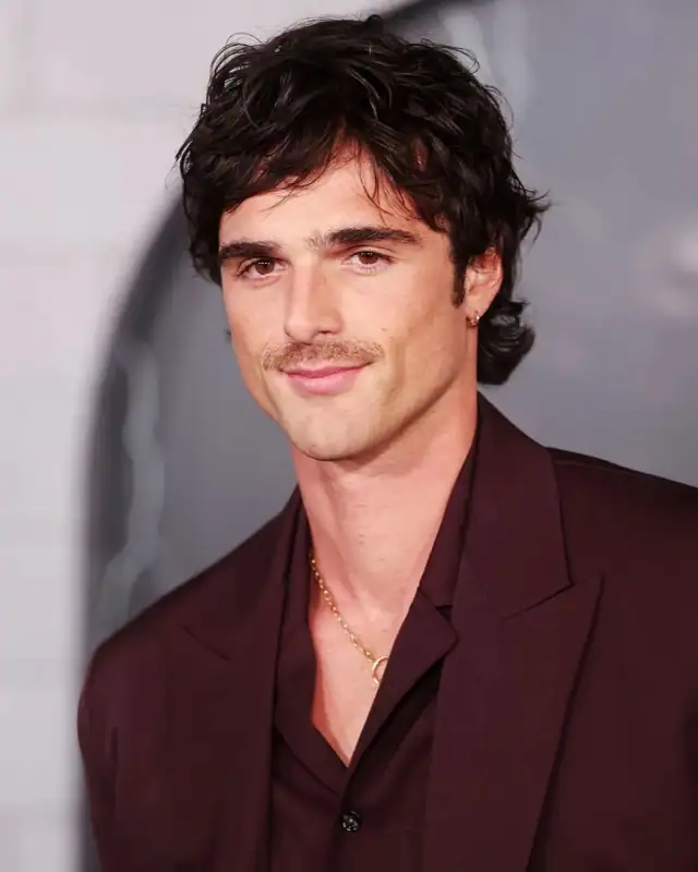 Jacob Elordi Age, Height, Wife, Movies, Net Worth And More