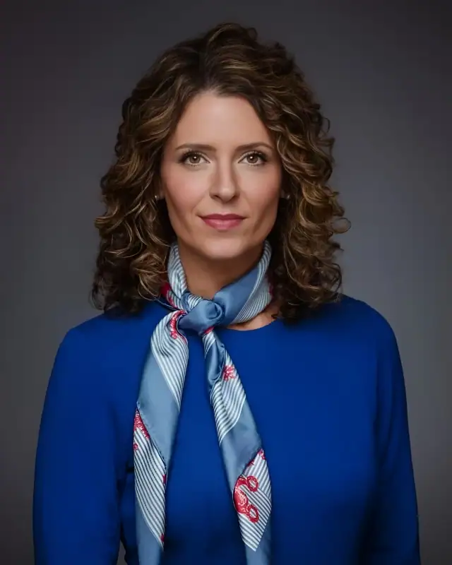 Julia Letlow Bio, Age, Height, Husband, Net Worth And More