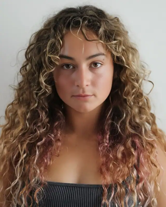 Gabriela Gonzalez Age, Height, Affairs, Net Worth And More