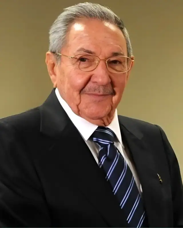 Raúl Castro Age, Height, Wife, Children, Net Worth And More