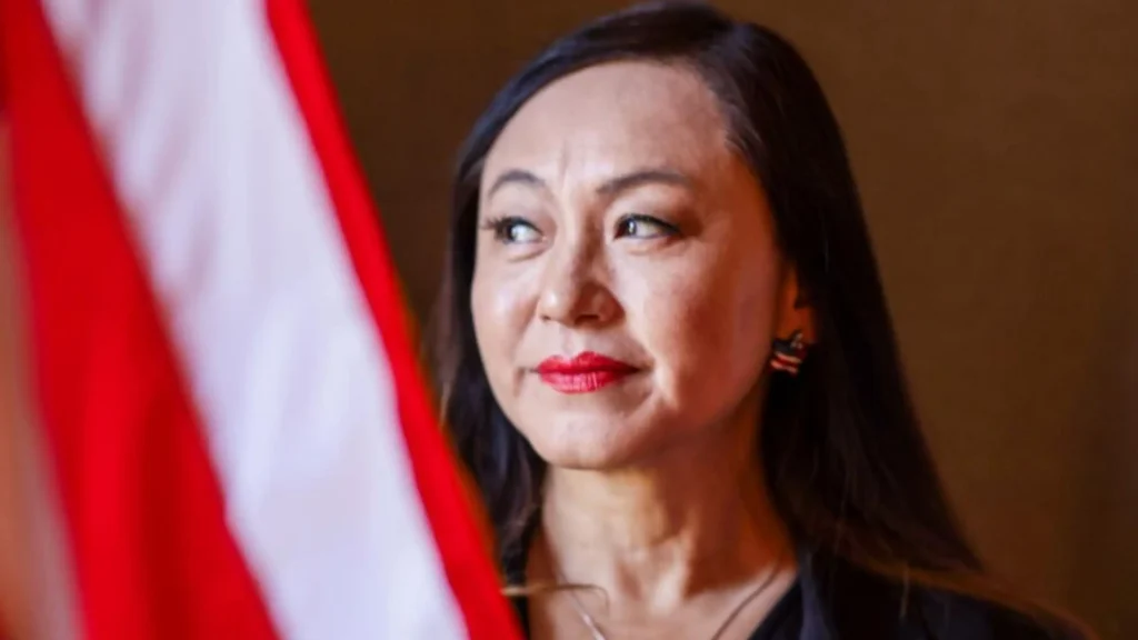 Eileen Wang Age, Height, Husband, Songs, Net Worth And More