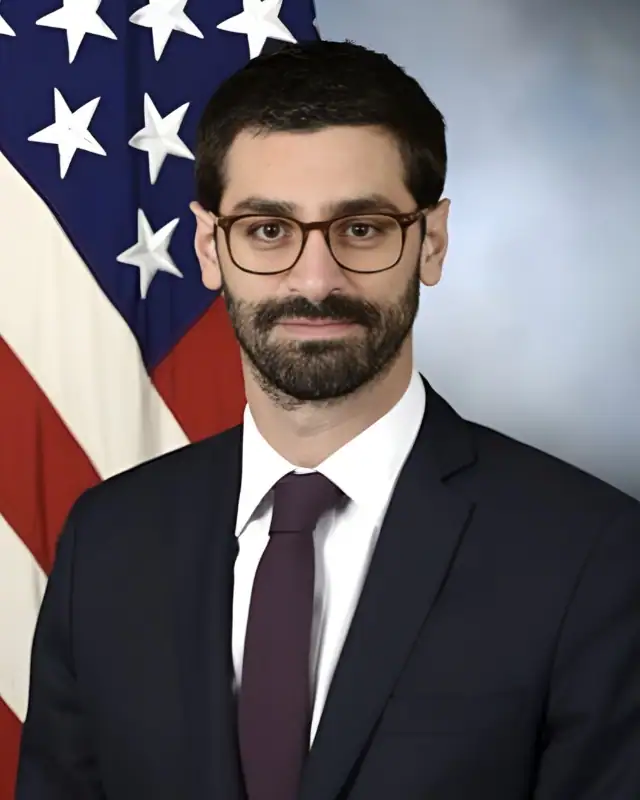 Robert Karem Age, Height, Wife, Net Worth And More