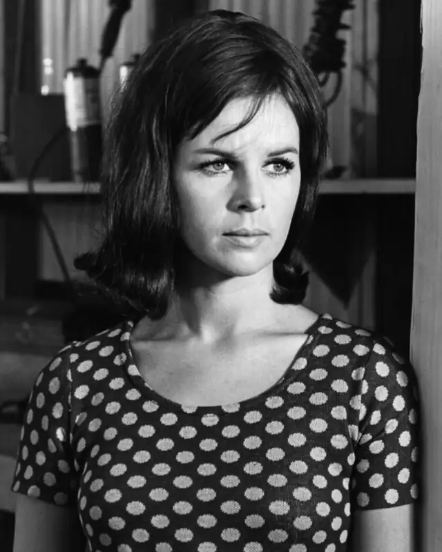 Claudine Longet Bio, Age, Height, Songs, Net Worth And More