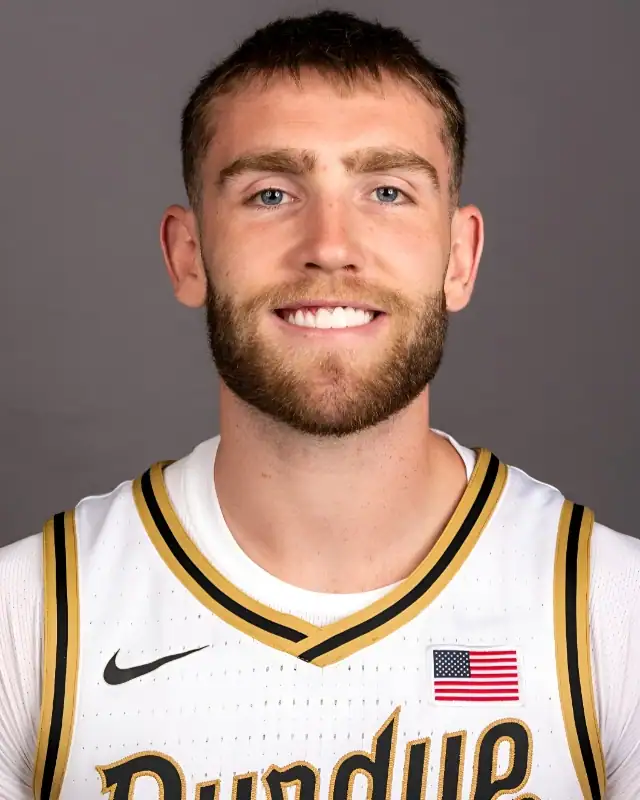 Braden Smith Age, Height, Girlfriend, Stats, Net Worth And More