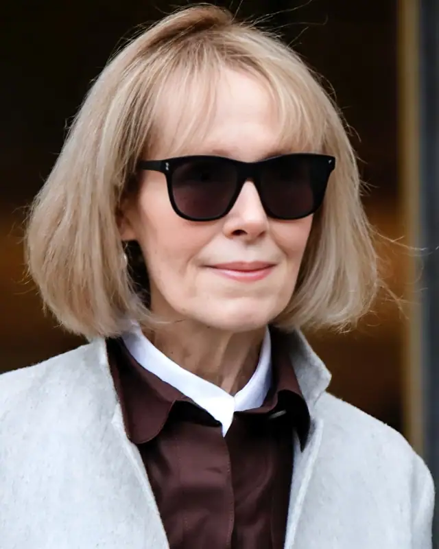 Jean Carroll Age, Height, Husband, Books, Net Worth And More