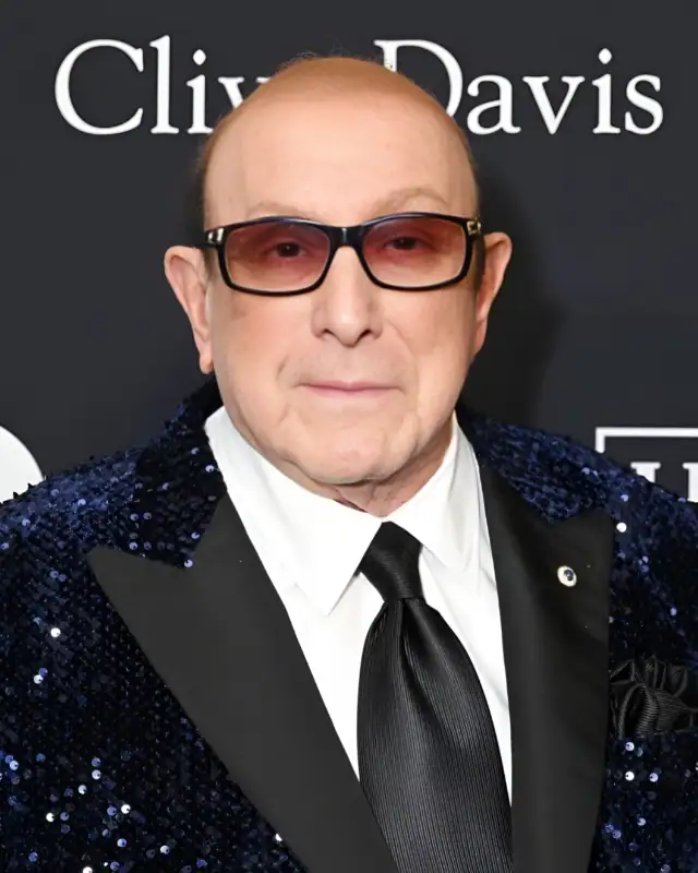 Clive Davis Age, Height, Wife, News, Net Worth And More