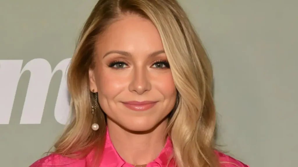 Kelly Ripa Age, Height, Affairs, Movies, Net Worth And More