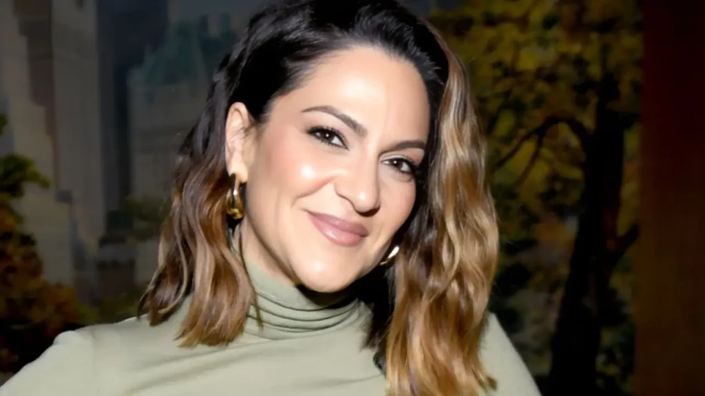 Shoshana Bean Age, Height, Movies, Net Worth And More