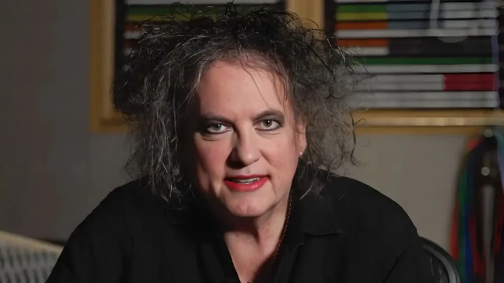 Robert Smith Bio, Age, Height, Wife, Net Worth And More
