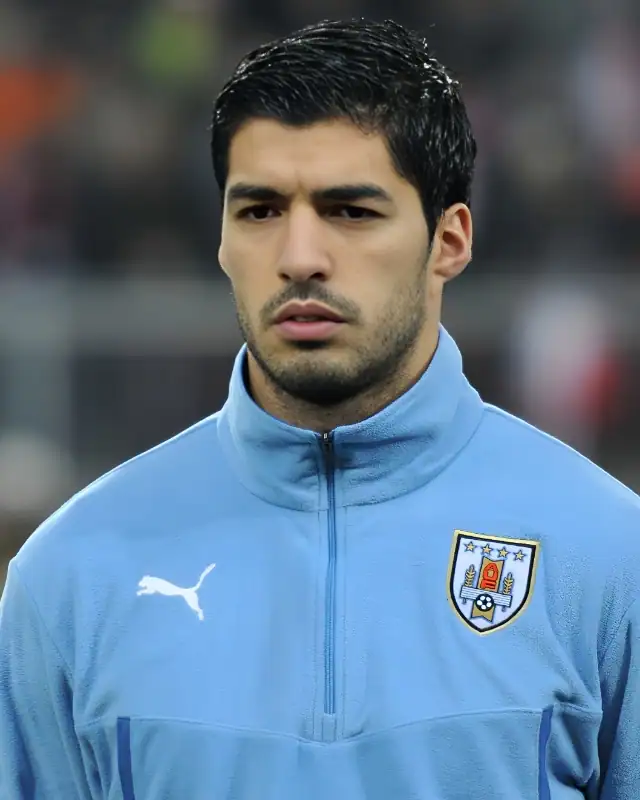 Luis Suarez Height, Age, Family, Wife, Net Worth And More