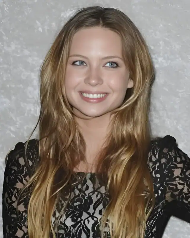 Daveigh Chase Age, Height, Husband, Movies, Net Worth And More