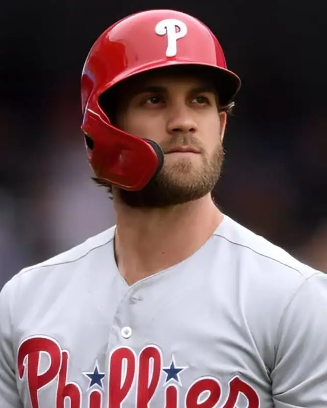 Bryce Harper Height, Age, Wife, Stats, Net Worth And More