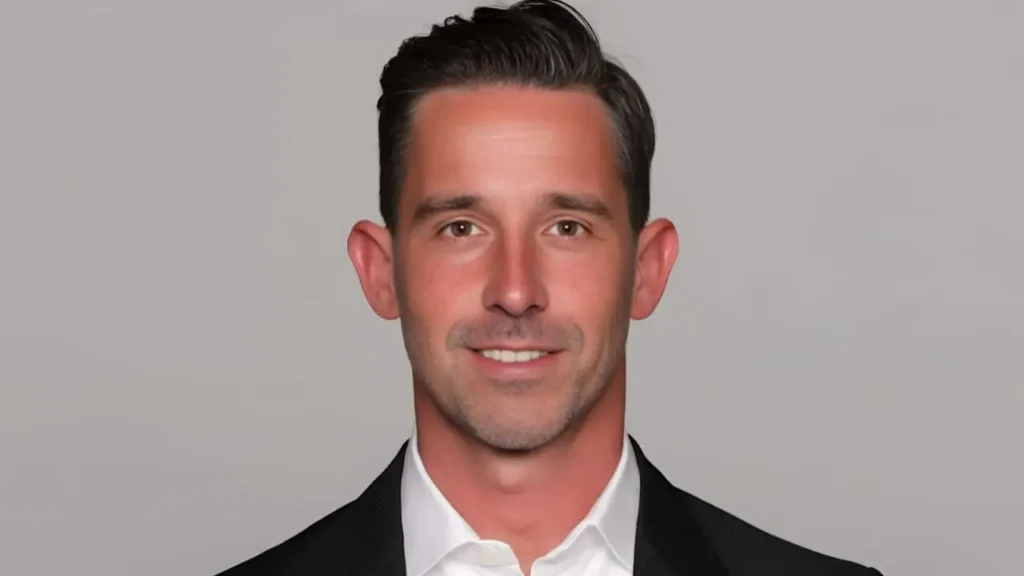 Kyle Shanahan Bio, Age, Height, Wife, Net Worth And More