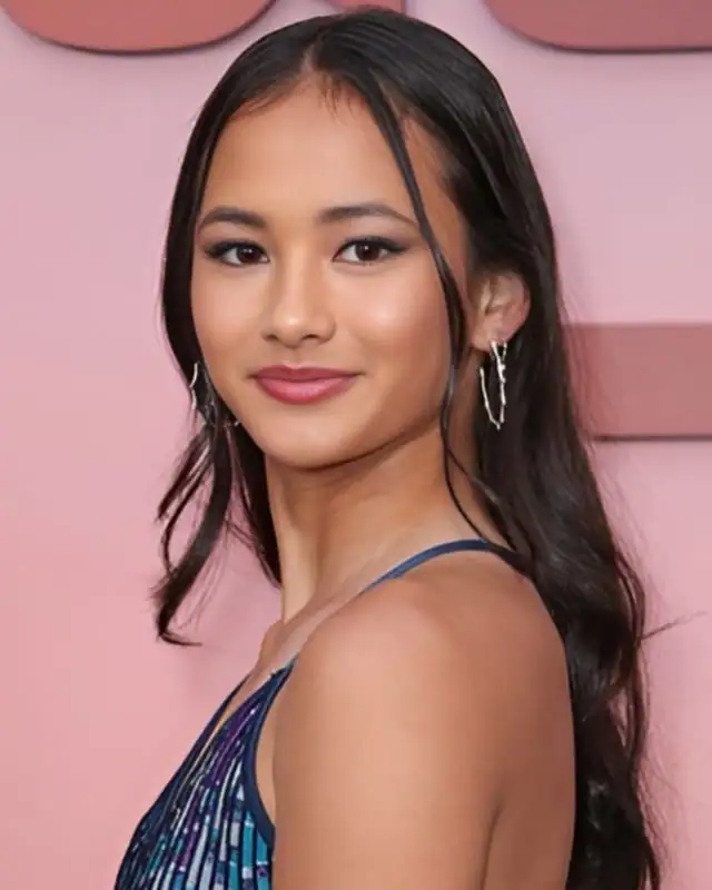 Kaylee Hottle Age, Height, Affairs, Movies, Net Worth And More