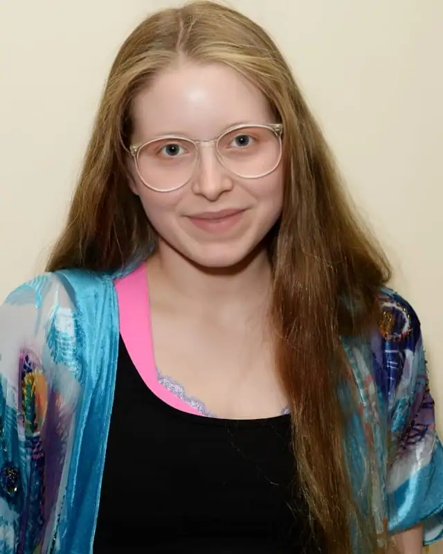 Jessie Cave Age, Height, Partner, Movies, Net Worth, And More
