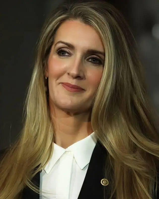 Kelly Loeffler Height, Age, Husband, Net Worth And More
