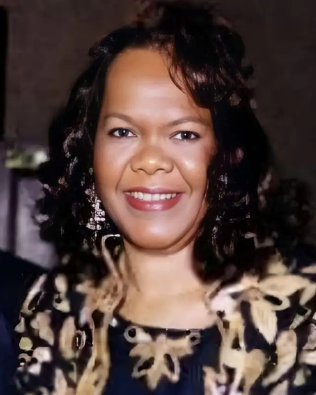 Janie Bradford Age, Height, Affairs, Songs, Net Worth And More