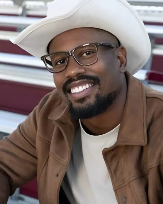 Von Miller Height, Age, Affairs, Stats, Net Worth And More