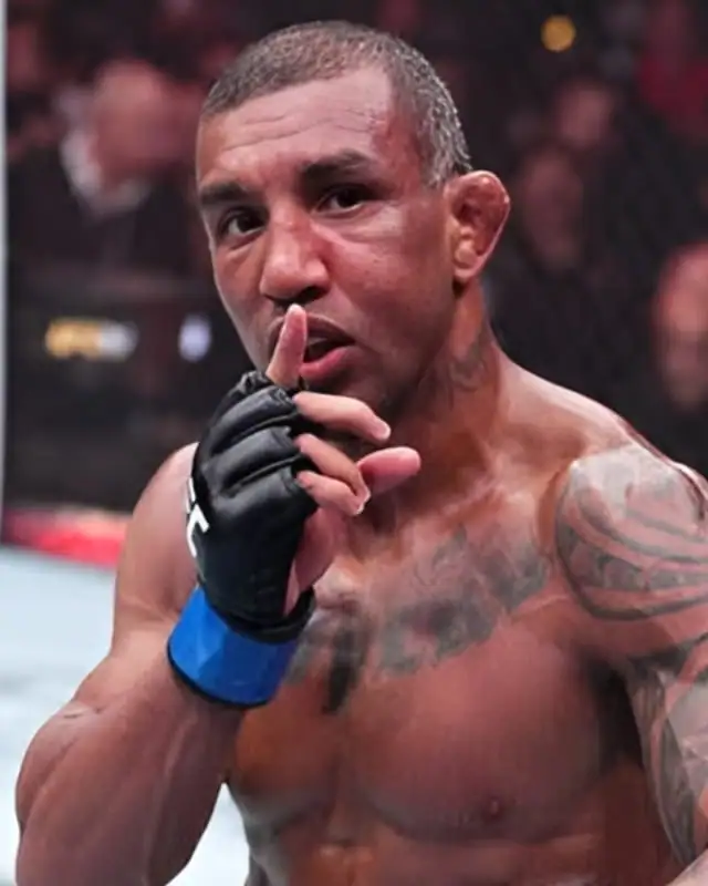 Raoni Barcelos Height, Age, Wife, Net Worth And More