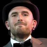 Ben Saunders Age, Height, Affairs, Songs, Net Worth, And More