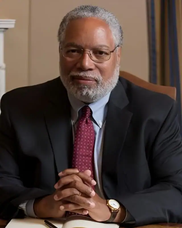 Lonnie Bunch Age, Height, Wife, Books, Net Worth And More