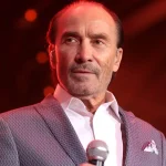 Lee Greenwood Age, Height, Wife, Kids, Net Worth, And More