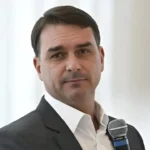 Flávio Bolsonaro Age, Height, Wife, Kids, Net Worth And More