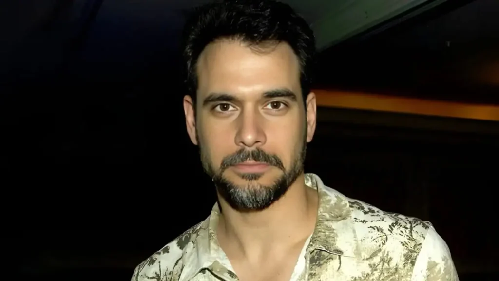 Robert Kelker-Kelly Age, Height, Wife, Movies, Net Worth And More