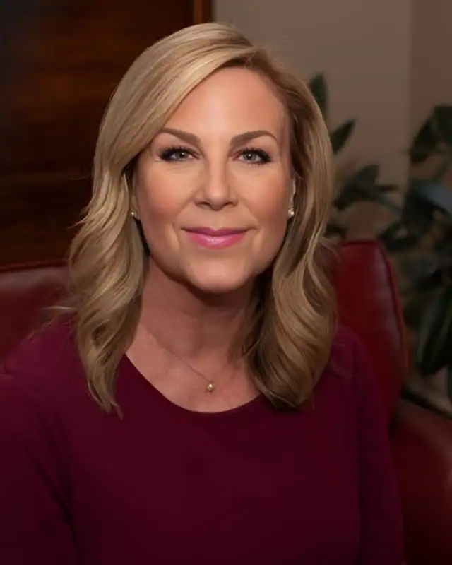 Janelle Stelson Age, Height, Husband, Net Worth And More